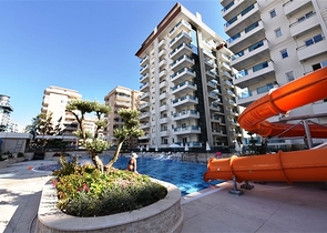 One-bedroom furnished apartment in a new complex in Mahmutlar