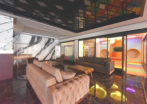 One-bedroom furnished apartment in a new complex in Mahmutlar