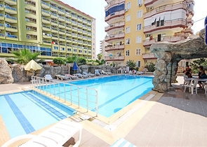 Apartment 2+1 350 m from the sea