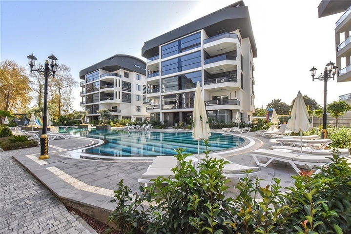 Spacious 4+1 penthouse in Oba district