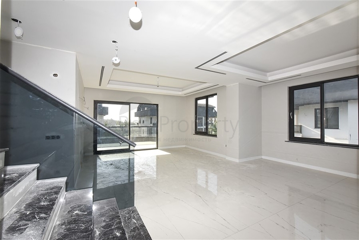 Large 4+1 penthouse in Oba district