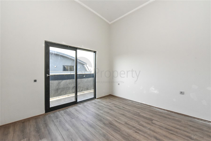 Large 4+1 penthouse in Oba district