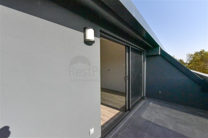 Large 4+1 penthouse in Oba district