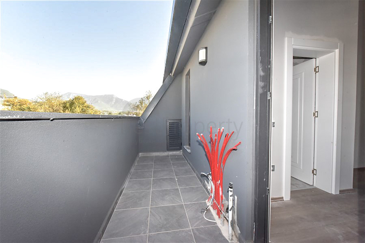 Large 4+1 penthouse in Oba district