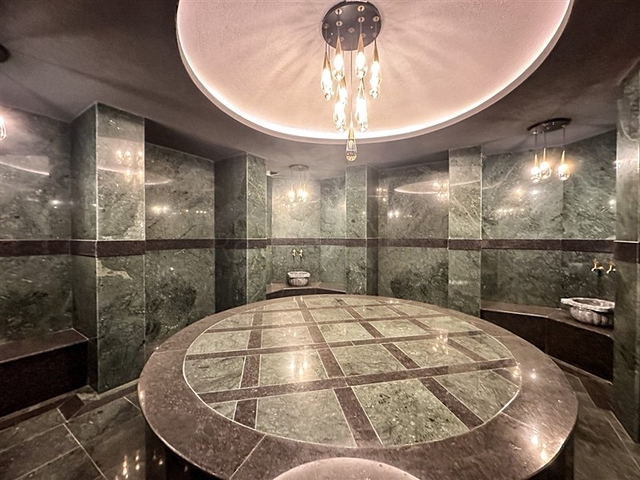 Large 4+1 penthouse in Oba district