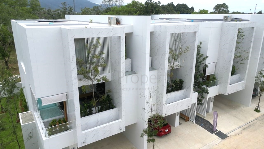 Bangtao Villa Complex