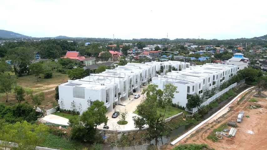 Bangtao Villa Complex