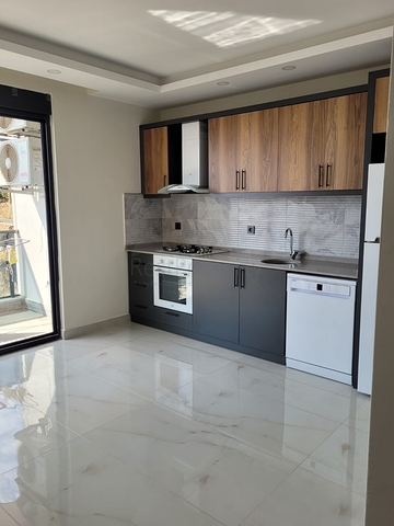 Furnished 1+1 apartment on Cleopatra beach