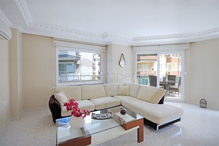 2+1 apartment in the popular area of Mahmutlar