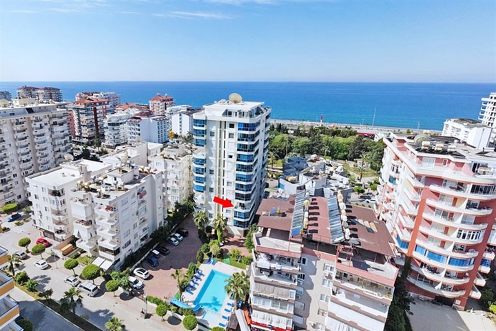 2+1 apartment in the popular area of Mahmutlar