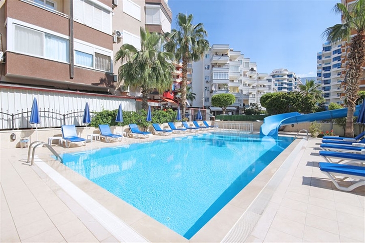 2+1 apartment in the popular area of Mahmutlar