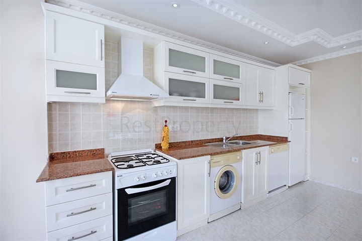 2+1 apartment in the popular area of Mahmutlar