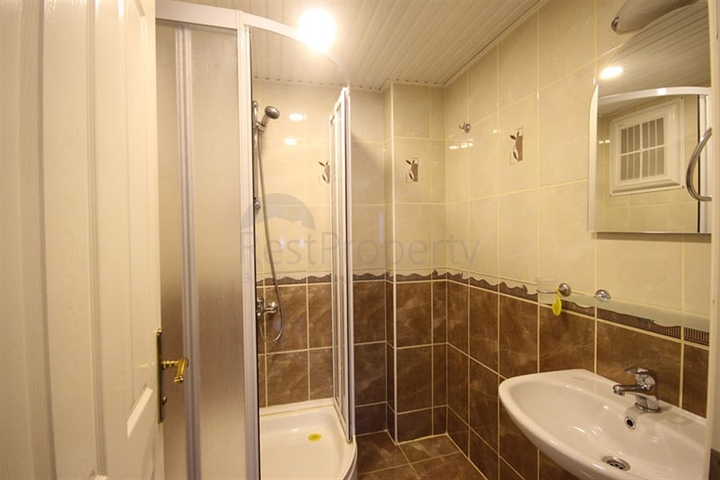 2+1 apartment in the popular area of Mahmutlar