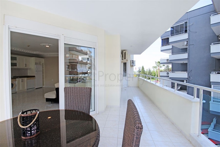 2+1 apartment in the popular area of Mahmutlar