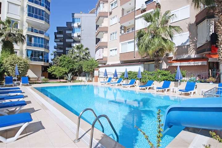 2+1 apartment in the popular area of Mahmutlar