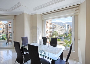 2+1 apartment in the popular area of Mahmutlar