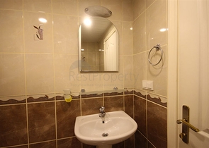 2+1 apartment in the popular area of Mahmutlar