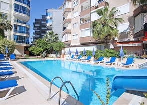 2+1 apartment in the popular area of Mahmutlar