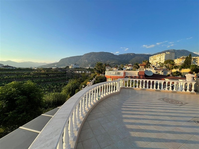 2+1 villa with furniture and appliances only 900 m from the Mediterranean Sea