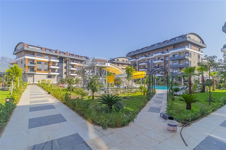 1+1 apartment in a modern complex in Oba district