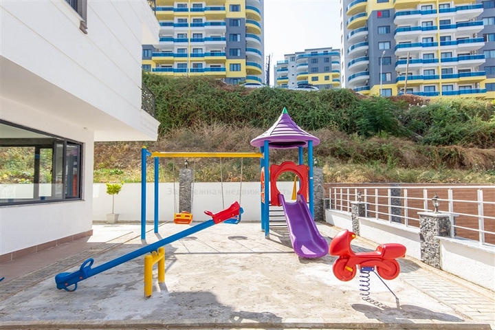 1+1 apartment 500 m from the sea in Mahmutlar district