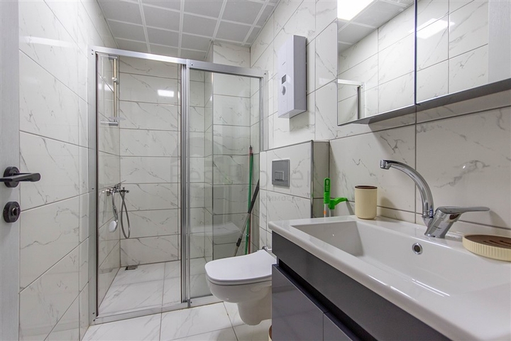 1+1 apartment 500 m from the sea in Mahmutlar district