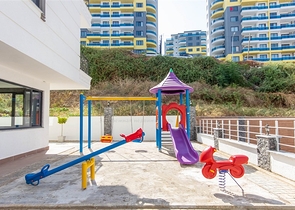 1+1 apartment 500 m from the sea in Mahmutlar district