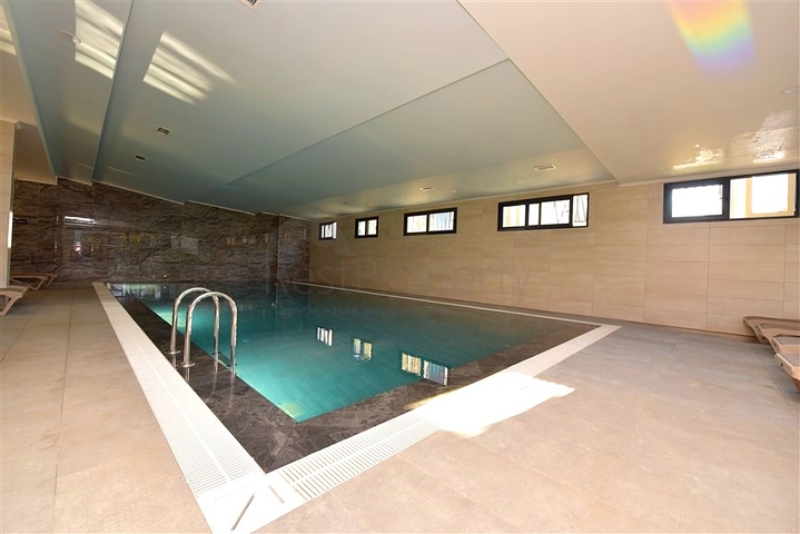 1+1 apartment with mountain view in a modern complex