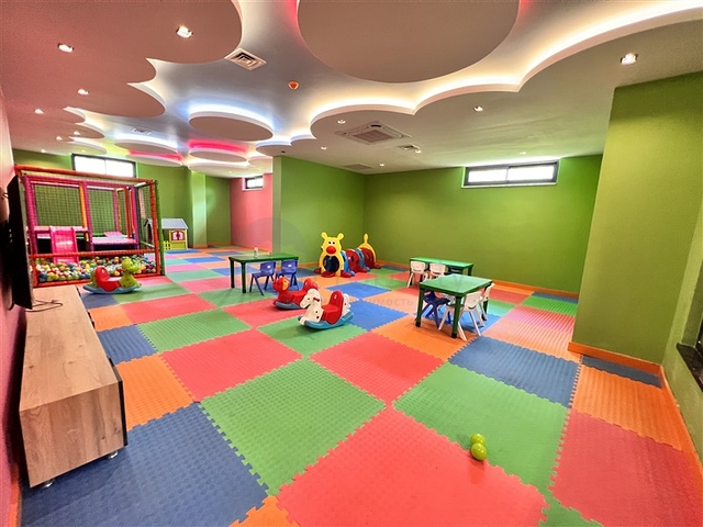 1+1 apartment with mountain view in a modern complex