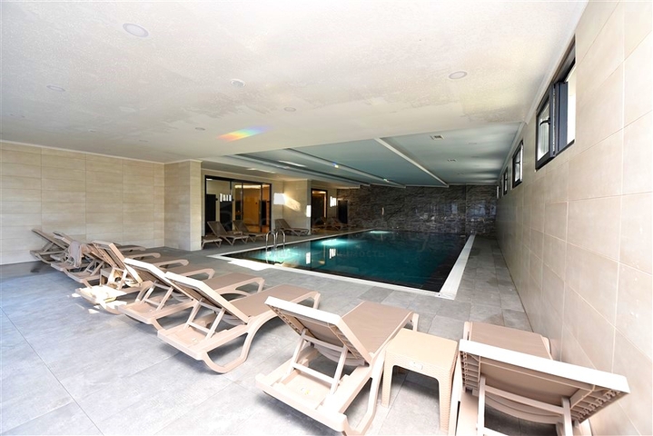 1+1 apartment with mountain view in a modern complex