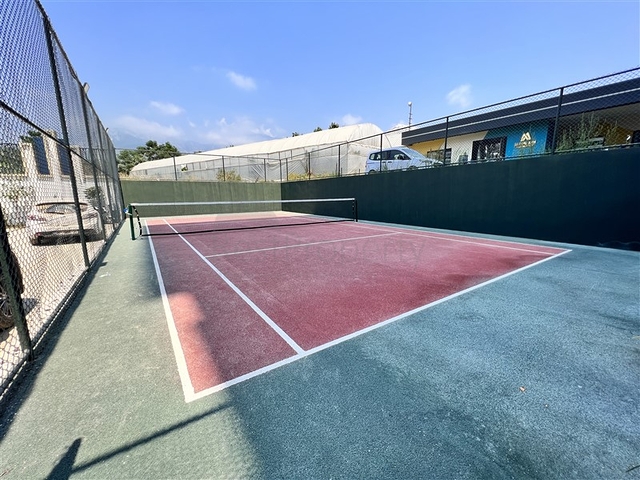 1+1 apartment with mountain view in a modern complex