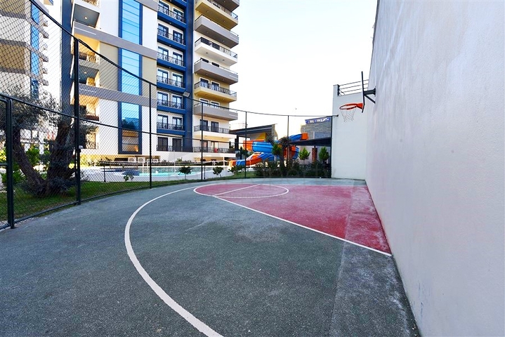 1+1 apartment with mountain view in a modern complex