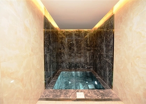 1+1 apartment with mountain view in a modern complex