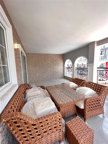 2+1 apartment in a residential complex in Konakli district