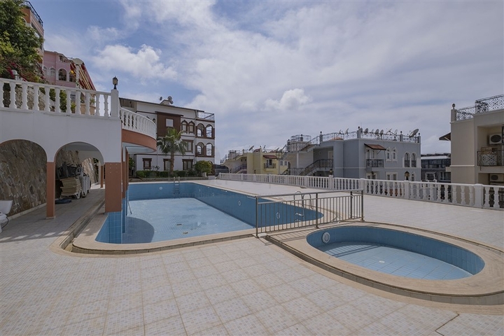 2+1 apartment in a residential complex in Konakli district