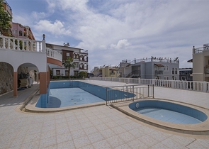 2+1 apartment in a residential complex in Konakli district