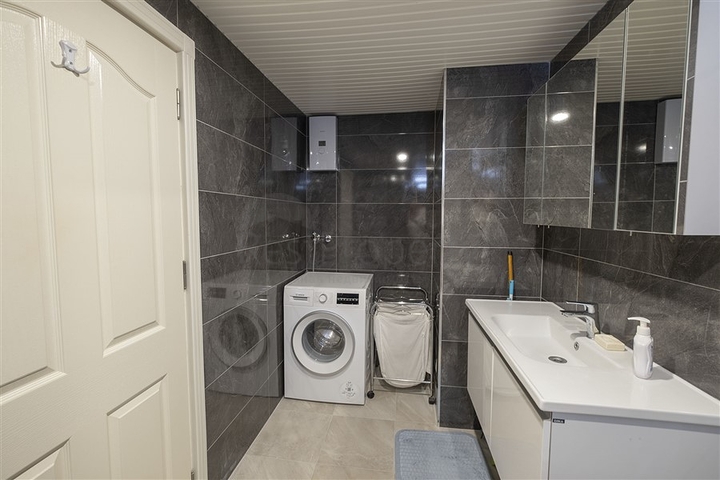 Cozy 2+1 apartment in Konakli district 