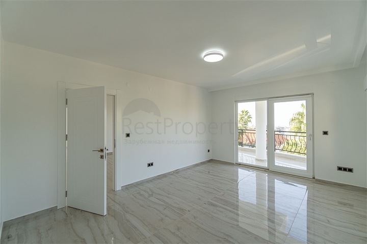 4+1 villa in Kargicak area