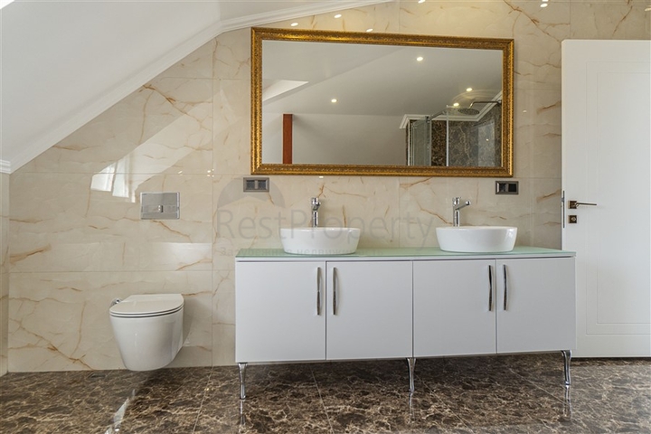 4+1 villa in Kargicak area