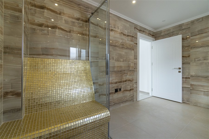 4+1 villa in Kargicak area