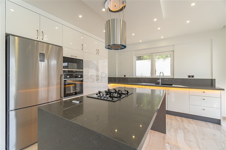 4+1 villa in Kargicak area