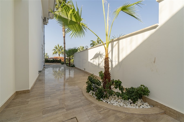 4+1 villa in Kargicak area