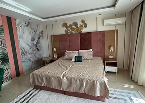 Spacious 4+1 penthouse in a popular residential complex in the Cikcilli area