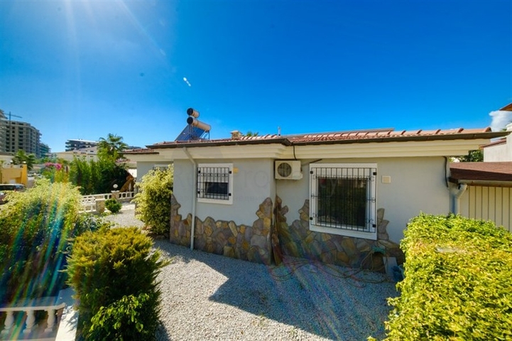 2+1 private villa in Mahmutlar area just 900m from the Mediterranean Sea