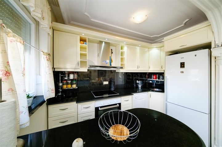 2+1 private villa in Mahmutlar area just 900m from the Mediterranean Sea