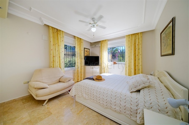 2+1 private villa in Mahmutlar area just 900m from the Mediterranean Sea