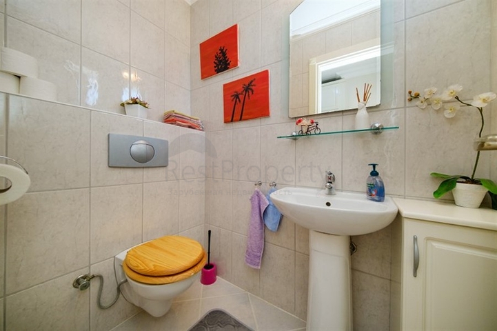 2+1 private villa in Mahmutlar area just 900m from the Mediterranean Sea