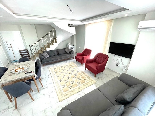 2+1 penthouse in Avsallar district