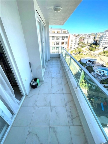 2+1 penthouse in Avsallar district