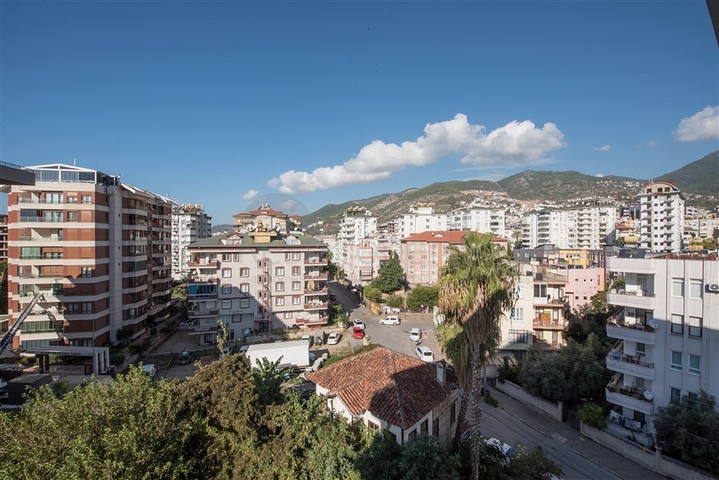 Furnished 1+1 apartment in the heart of Alanya